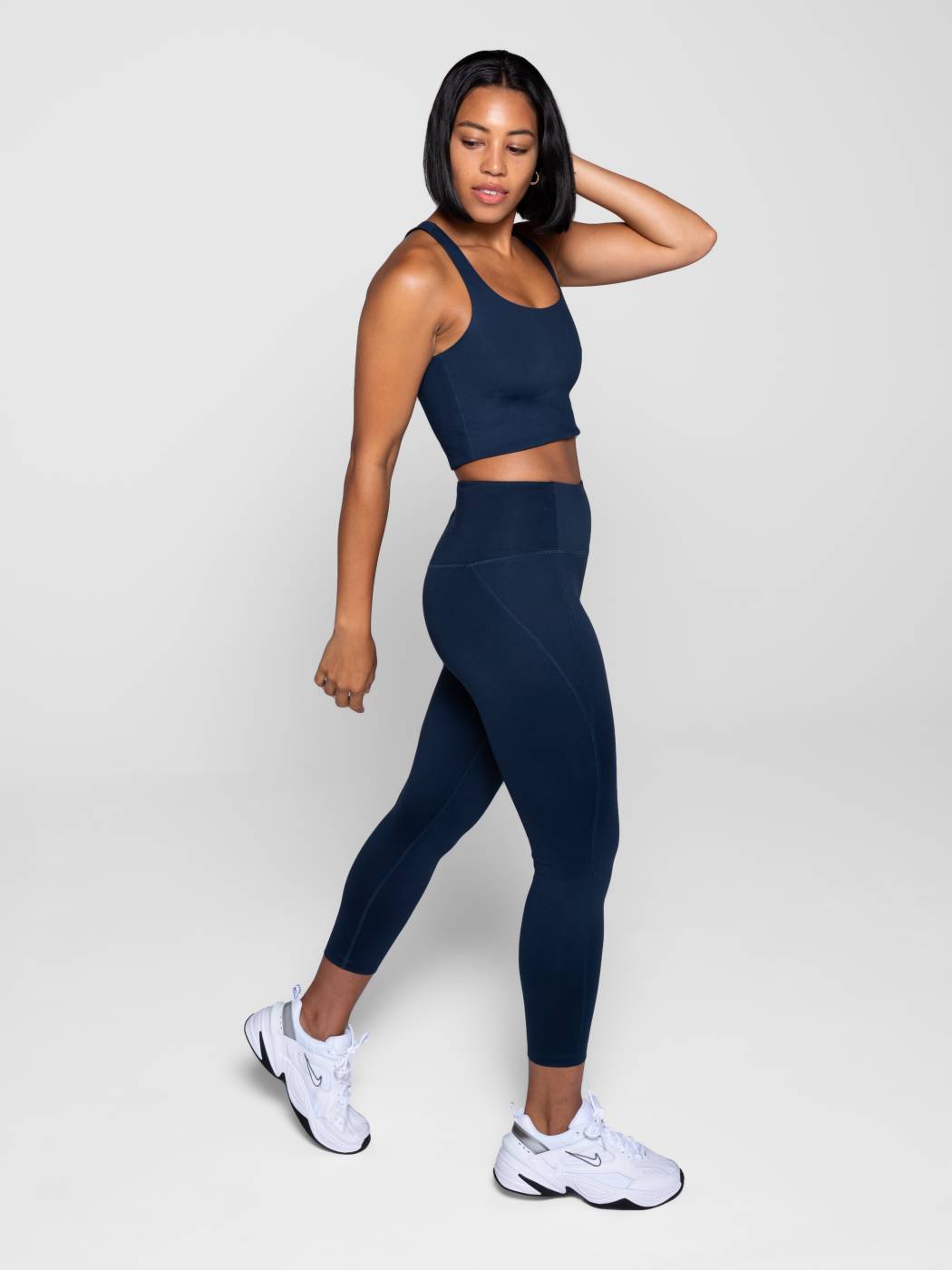 Long Compressive High-Rise Leggings – blue