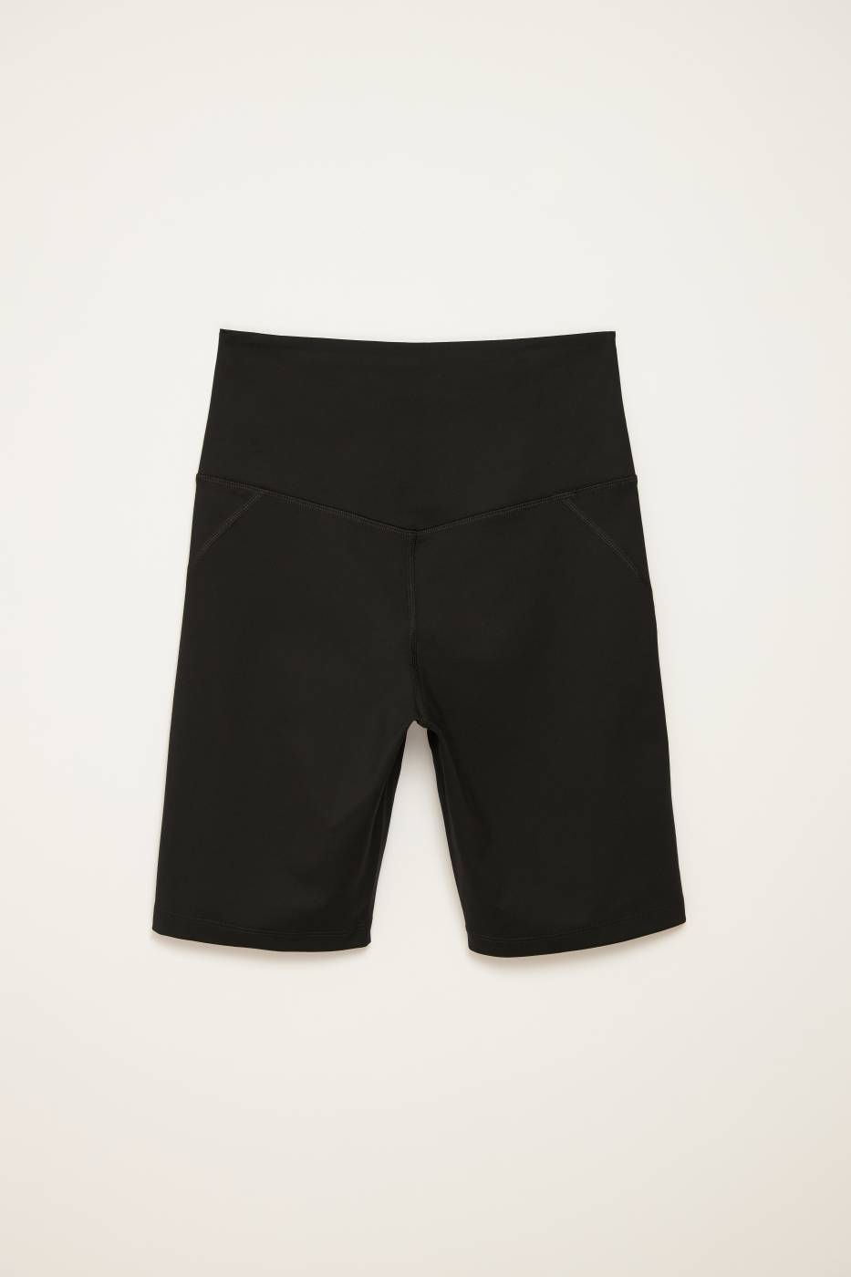 Compressive High-Rise Bike Shorts – black