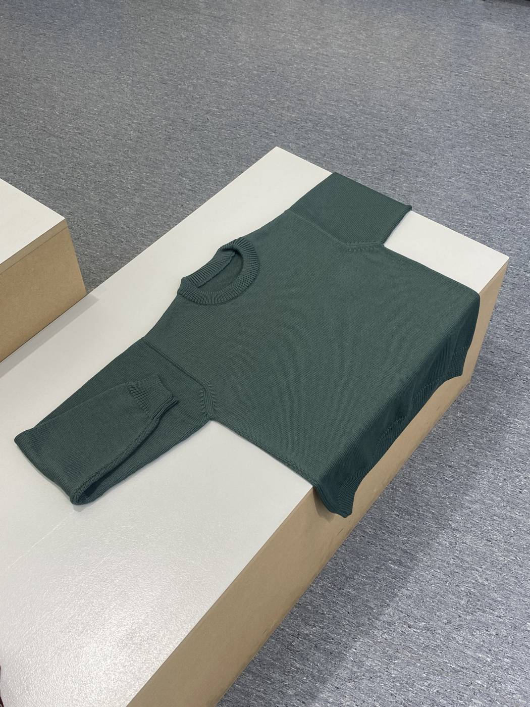 NOUW Bio-Merinowolle Pullover grün